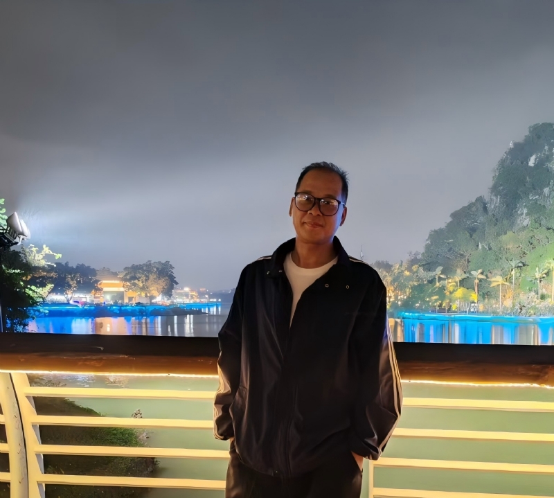 高山流云的第一张照片--四会王婆说媒